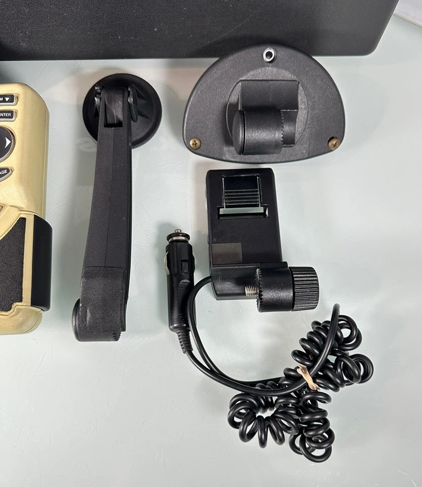 Si-Tex EZ-Chart GPS Chartplotter 5.5” Built In World Map w/ Case *Screen Burn* - Image 4 of 4