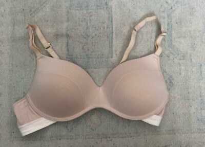Lively All-Day Plunge Wireless Bra Toasted Almond Size 38B Nude Lightly Padded