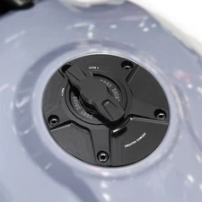 Black CNC Keyless Fuel Gas Tank Cap For Yamaha MT-09 TRACER 15-23 22 21 20 19 18