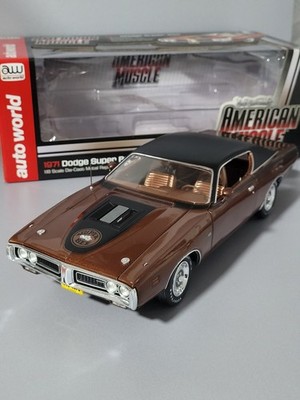 1971 Dodge Charger Super Bee 1:18 ERTL Authentics AutoWorld OVP