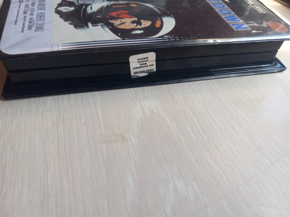 COUNTDOWN  VHS Release Clamshell Warner Bros - 1983 - James Caan Si-Fi — 第 4/4 张图片