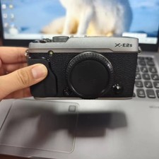 Fujifilm X-E2S Silver 16.3MP Digital Camera English