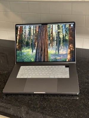 Apple MacBook Pro 16-inch M1 Pro 2021 16GB 8TB
