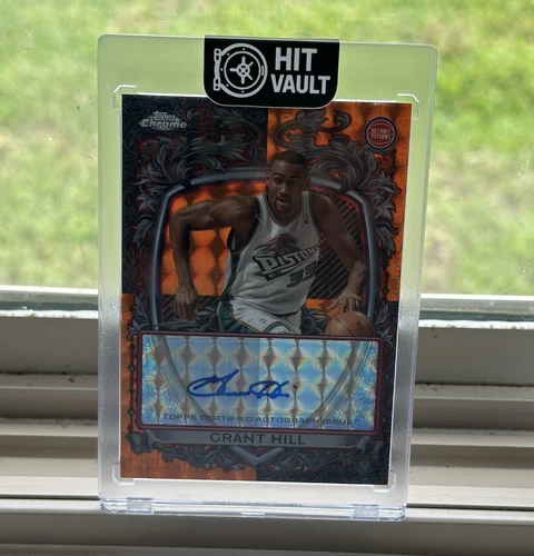 2025 Topps Chrome Grant Hill Signature Style (RAW)