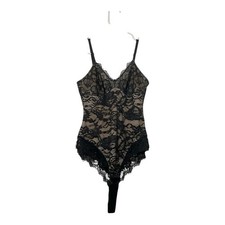 Women's NWOT Pinsy Shapewear Shaping Lace Bodysuit, size medium