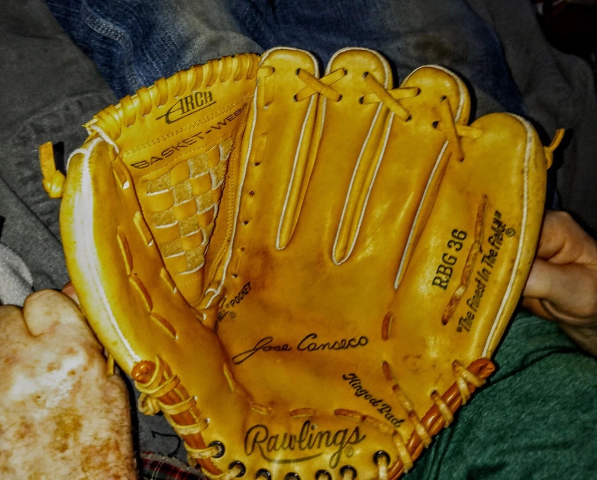 Vintage Rawlings Jose Canseco Baseball Glove