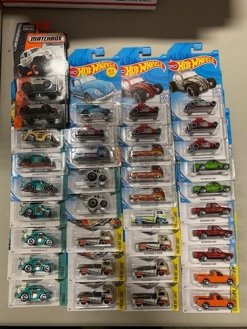 Hot Wheels Lot of 36 VW Beetle, Baja Bug, T2, Caddy, Lot 125