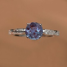 Alexandrite Wedding Ring Color Changing Gemstone Ring 925 Sterling Silver Ring