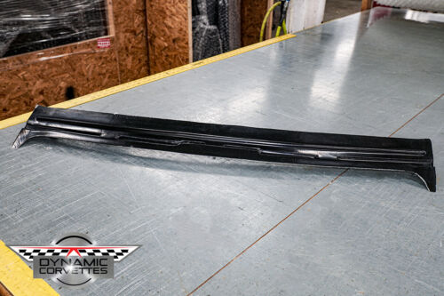 Corvette Surround Rear Bonding Strip C3 Custom Fiberglass 1968-1973 Made in USA - Foto 3 di 12