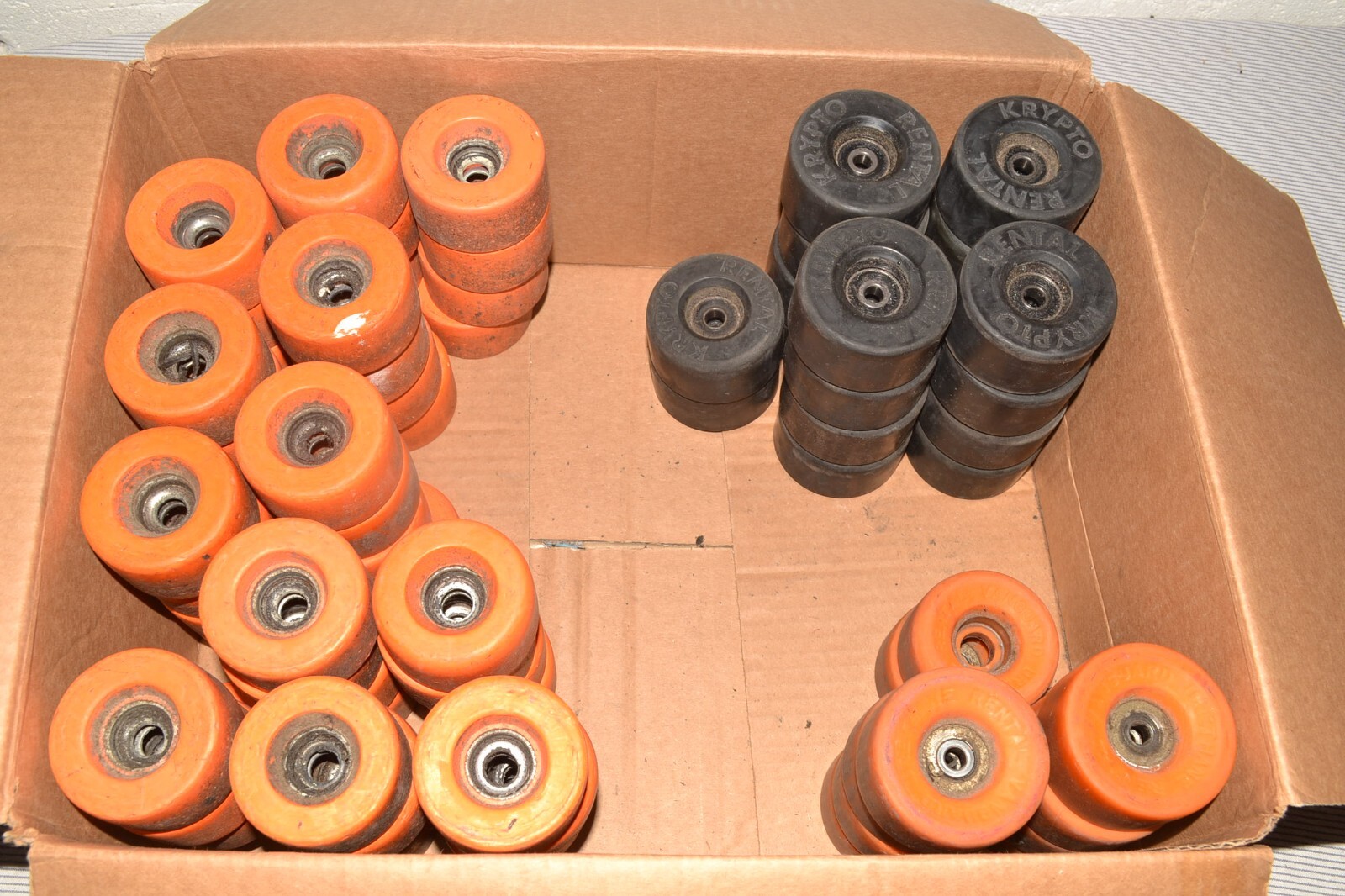ROLLER SKATE WHEEL LOT 48 VANATHANE 2" LOOSE BALL 18 KRYPTO SOFT 10