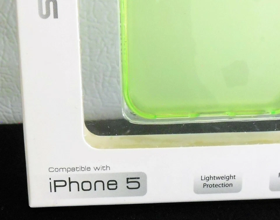 LIME GREEN Silicone Phone Case Cover For iPhone 5 Lightweight Protection NEW - Imagem 2 de 3