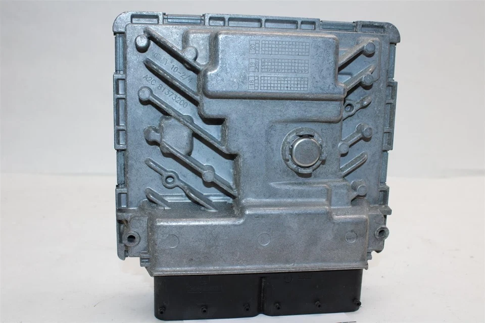 ECU ECM COMPUTER Volkswagen Golf GTI 2019 19 06K907425J 1366829 Foto 2 de 4