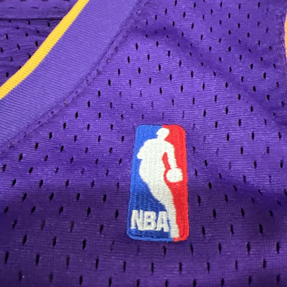 Camiseta Adidas, Lakers, Pau Gasol #16 Lakers, en perfecto estado, nueva sin etiquetas Foto 4 de 4