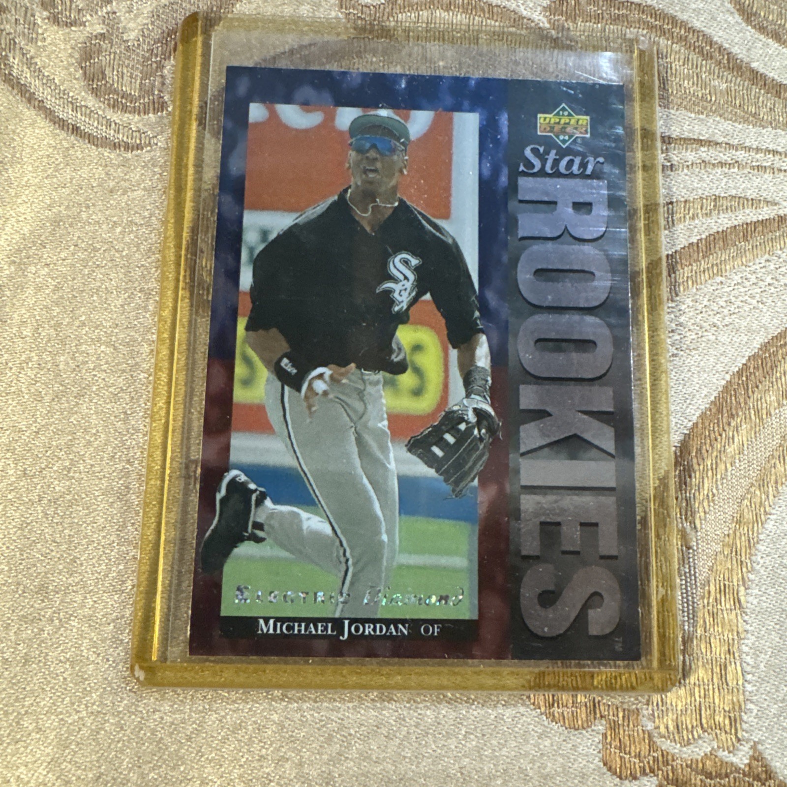 🔥 🔥 🔥  1994 Upper Deck #19 Air Michael Jordan  Star Rookie Electric Diamond 