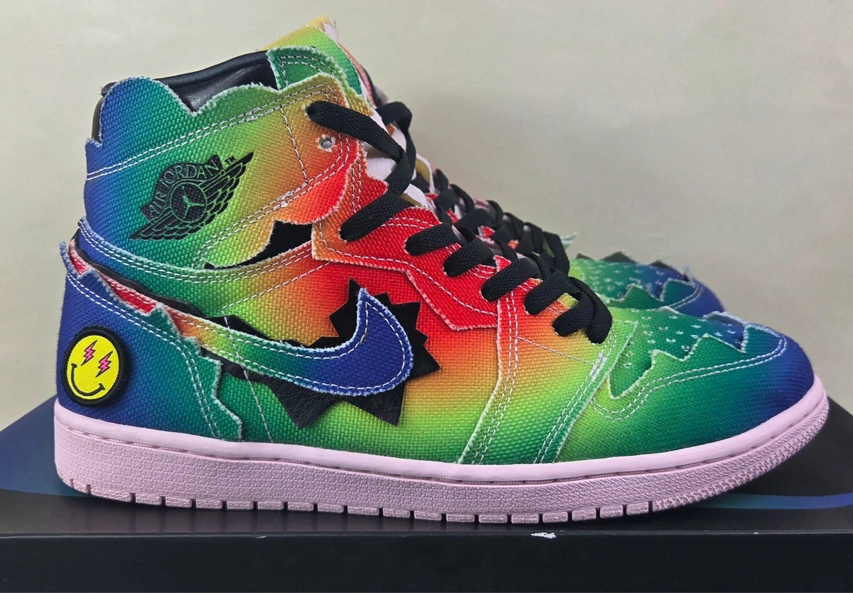 Air Jordan 1 “J BALVIN” edition, size 10.5 Cleannn Pair Of J Balvin Jordan 1s Hitting The Shelves  main image 3