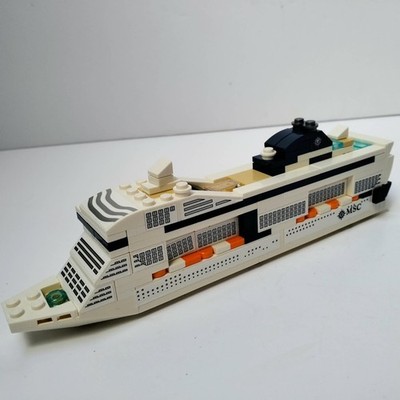 LEGO Promotional MSC Cruises Ship 40318 Build Ship Only Complete Limited Edition