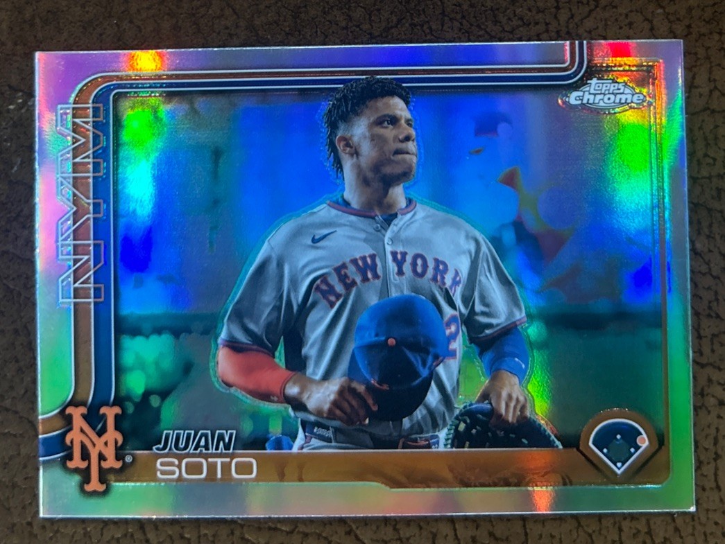 2025 Topps Chrome - Image Variation Juan Soto #200