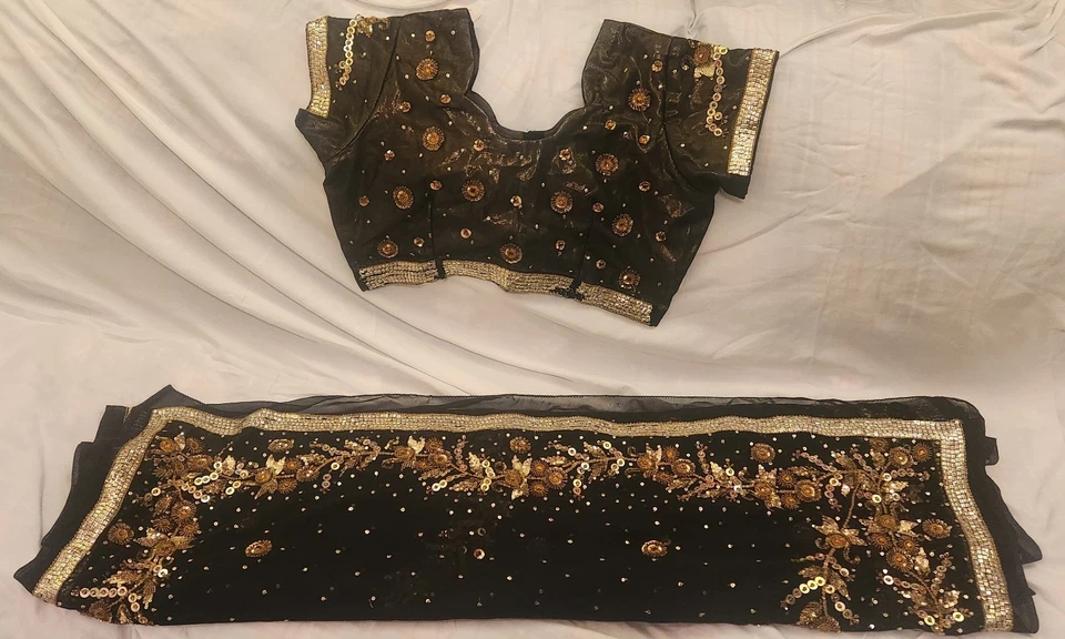 Hermoso sari y blusa bordados negros, lentejuelas, fiesta de boda pretendidos Foto 2 de 4