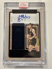2025 Panini WNBA One and One LI YUERU PATCH ON CARD AUTO BLUE /49 Wings 🔥🔥