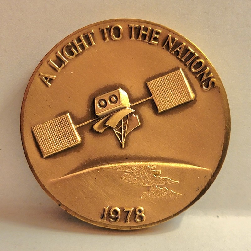1978 A Light To The Nations-The Christian Broadcasting Network Medallion 
