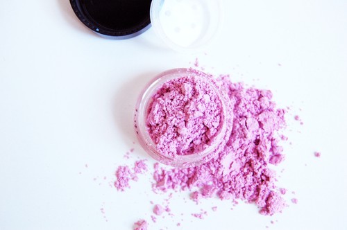 Lilac Sachet Pink Eyeshadow & Eyeliner All-Natural Vegan Gentle Mineral Makeup - Picture 3 of 5