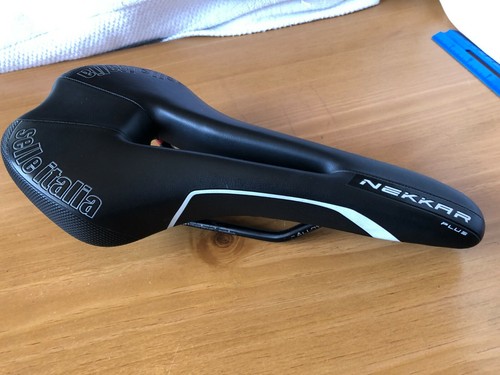 Selle Italia Nekkar Plus Saddle Made in Italy - VG to EX | eBay