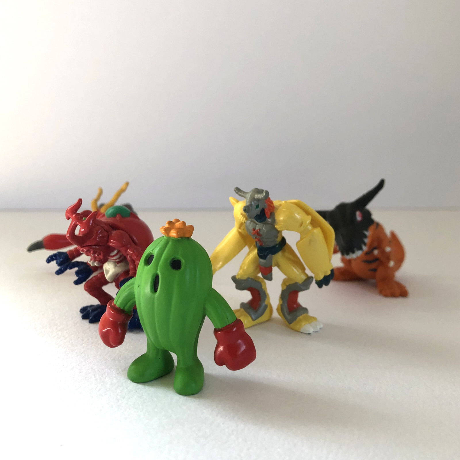 Vintage Digimon Frontier 1999 lot of 5 1" mini figures (Bandai)