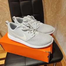 Nike Shoes Roshe G Golf Men's Size 9.5 Pure Platinum White  