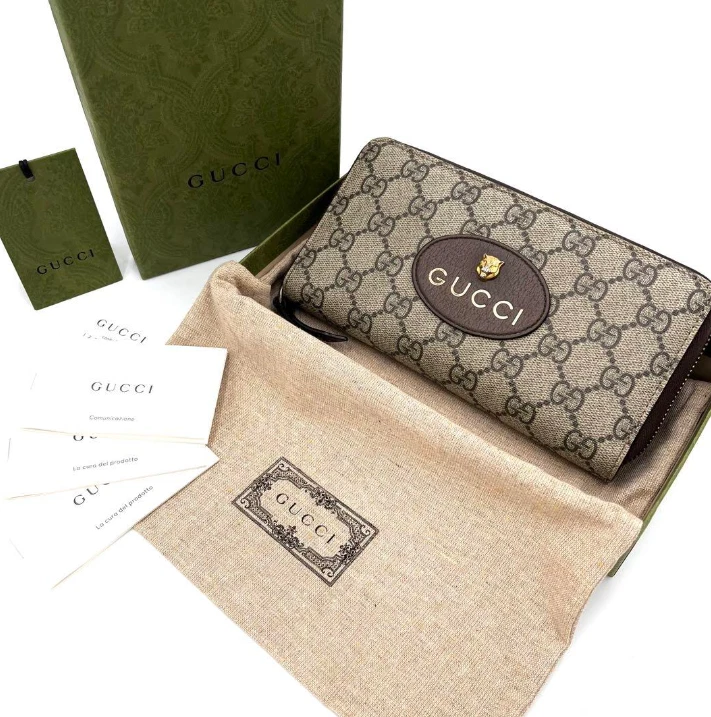GUCCI GG Supreme Neo Vintage Tiger Beige Long Wallet Round Zip Used GC