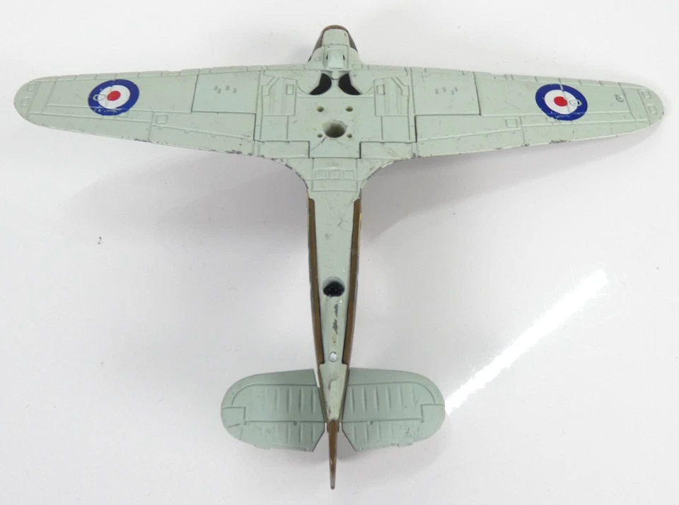 Toy Aircraft Hawker Hurricane Mk1 Dunkirk 1940 Atlas Editions 1:72 Army Plane - Image 2 of 4