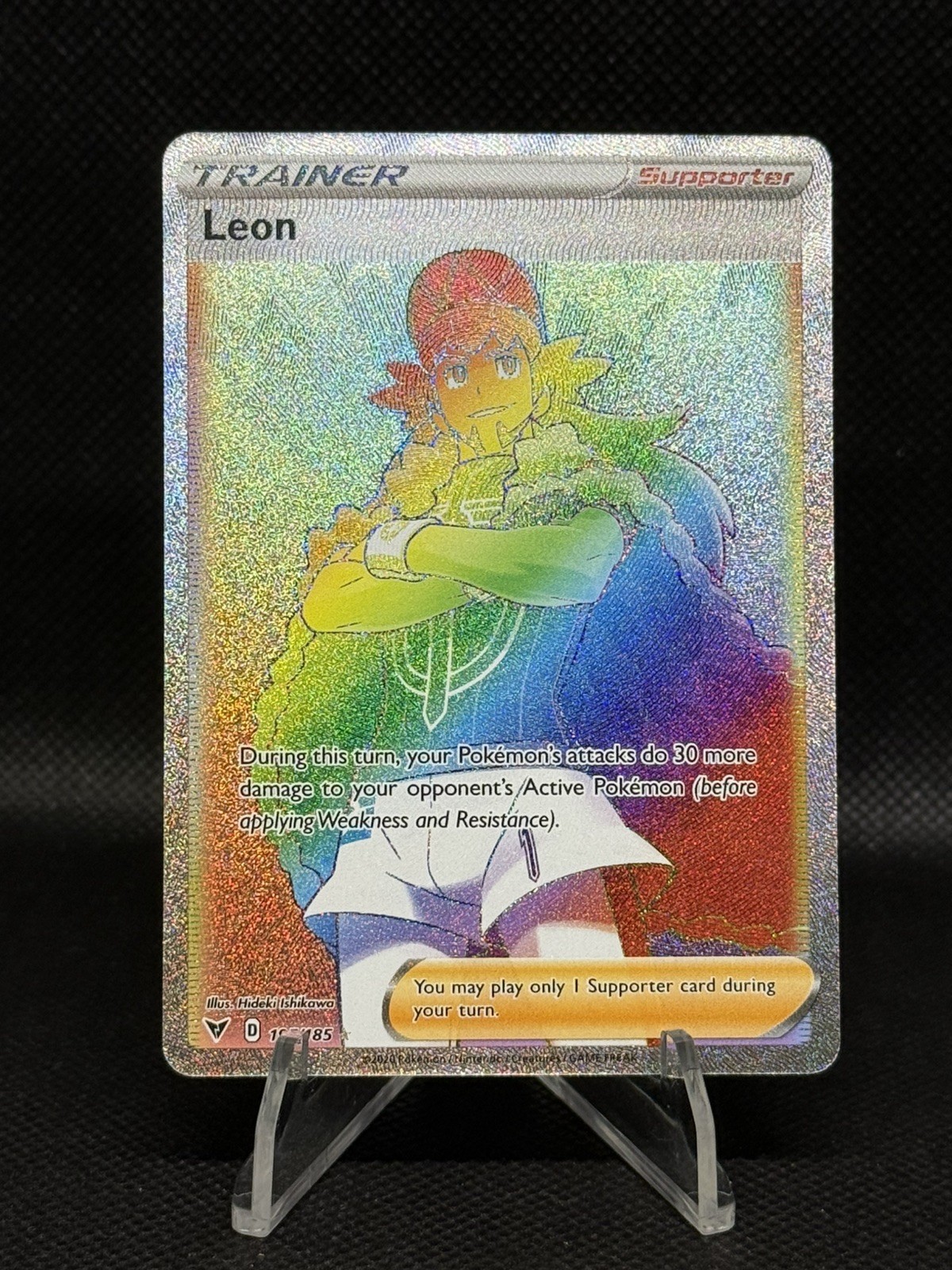 Leon 195/185 Vivid Voltage NM Full Art Secret Rainbow Rare Pokemon Card