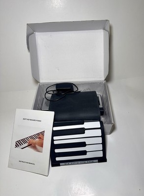 61 Key Soft Keyboard Piano Flexible Roll Up MIDI Electronic Piano New Open Box