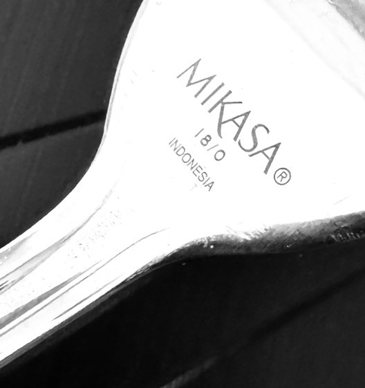 Mikasa CLASSICO SATIN Set Of 4 DINNER FORKS 8" Stainless Flatware