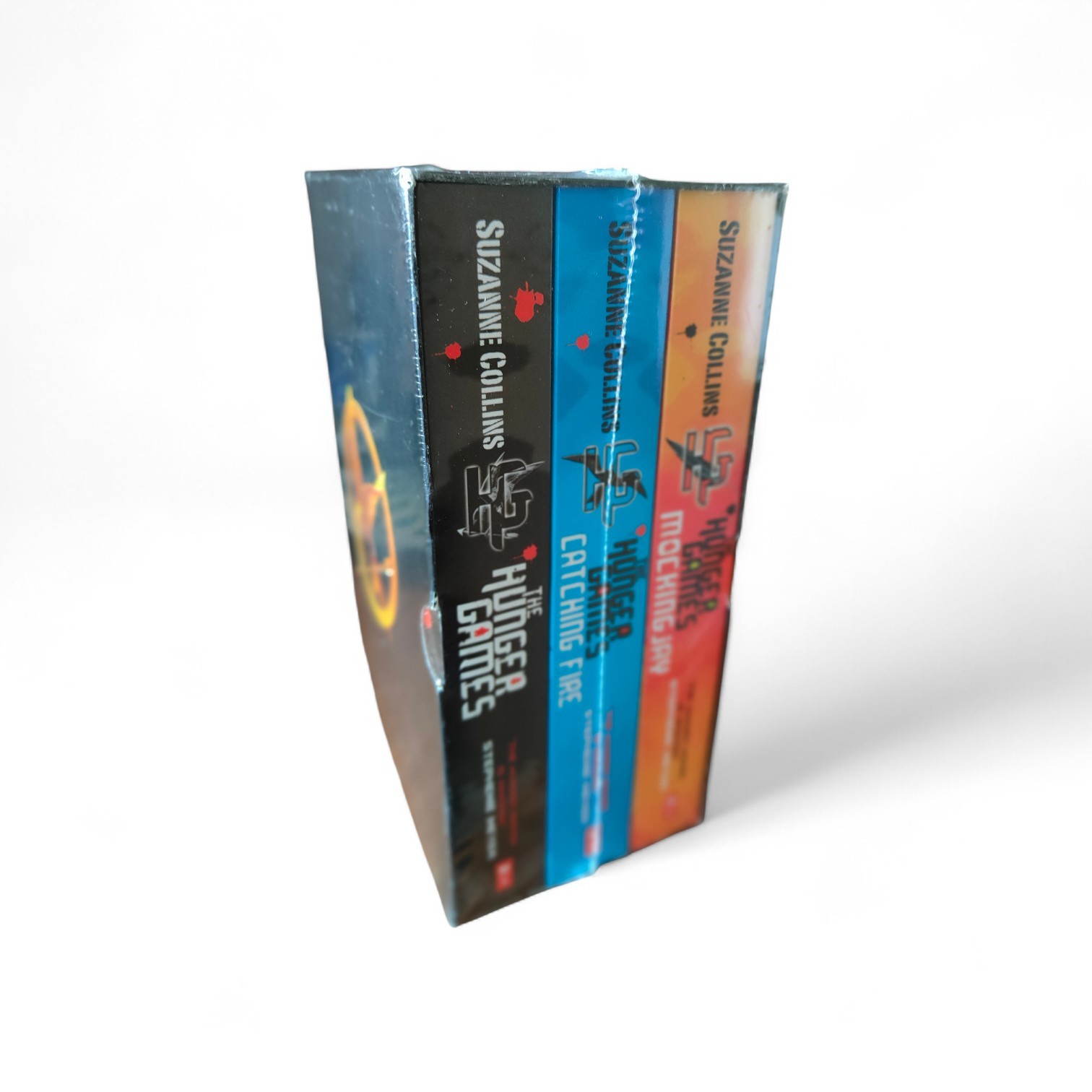 The Hunger Games Trilogy Collection 3 Book Set Suzanne Collins SEALED