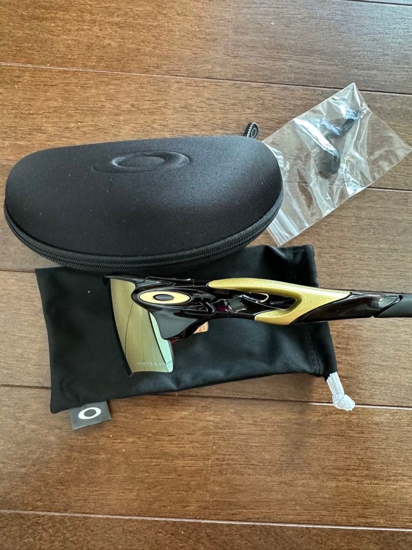 USED OAKLEY RADARLOCK PATH PRIZM SUNGLASSES image 3
