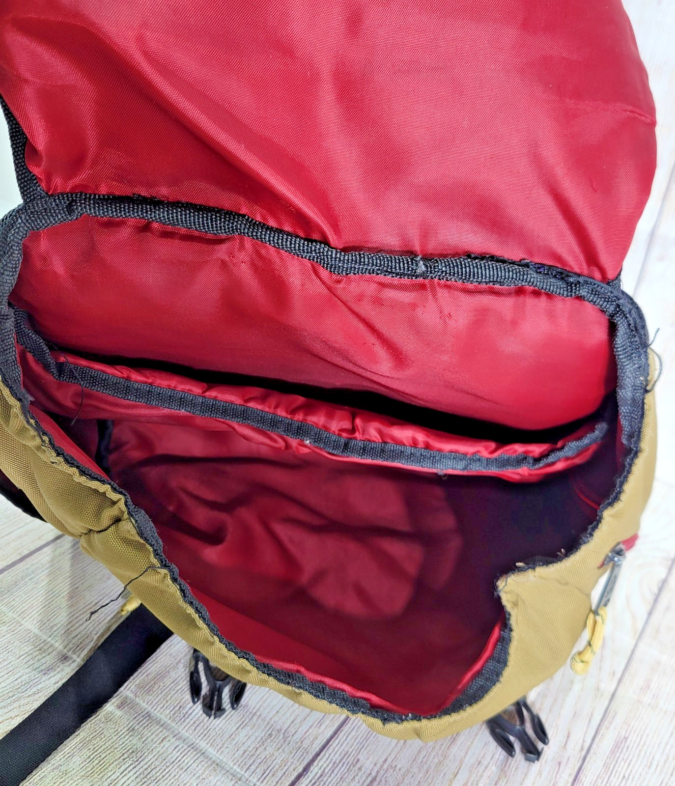 Roots Canada Polyester Canvas Backpack Rucksack H… - image 11