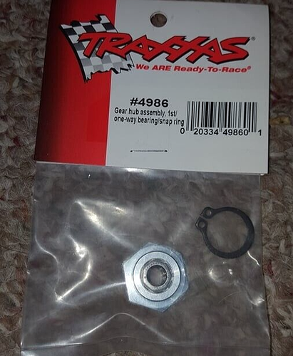 Traxxas T-Maxx 2.5 4472R Spur Gear, 4958 Fuel Tank rebuild & 4986 One Way Beari - Picture 10 of 10