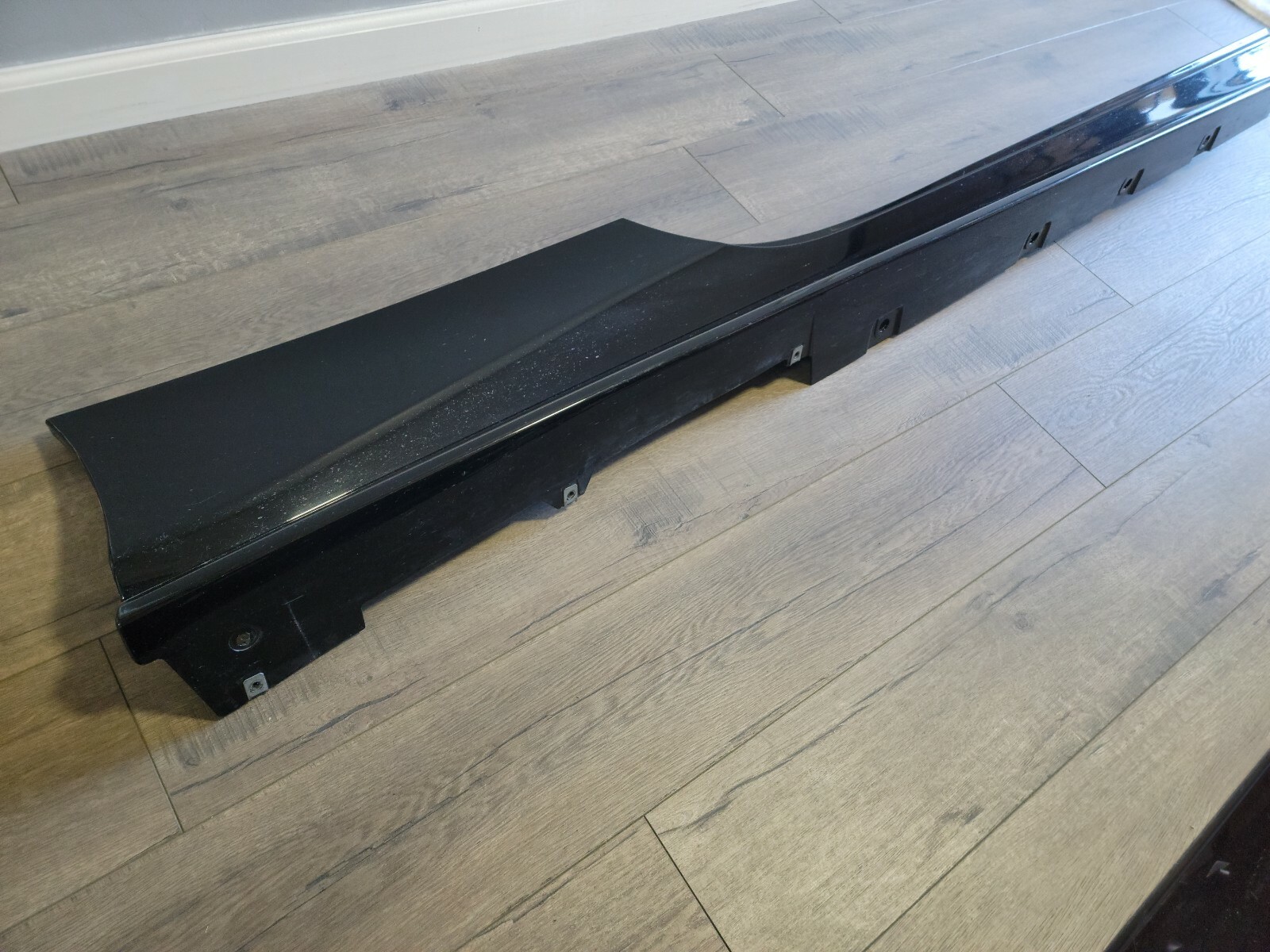 FERRARI 488 GTB PASSENGER RIGHT SIDE ROCKER PANEL OEM 