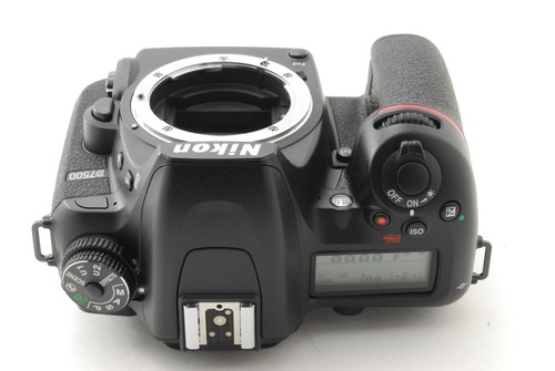 【MINT S/C 5555】Nikon D7500 20.9MP Digital SLR DSLR Camera Body From JAPAN - Picture 6 of 12