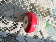 Kreisel Spielzeug,rot, weiß, grün, Höhe: 7 cm, Durchmesser, 4,5 cm