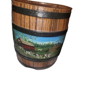 Decorative Annie's Pride popcorn tin very rare