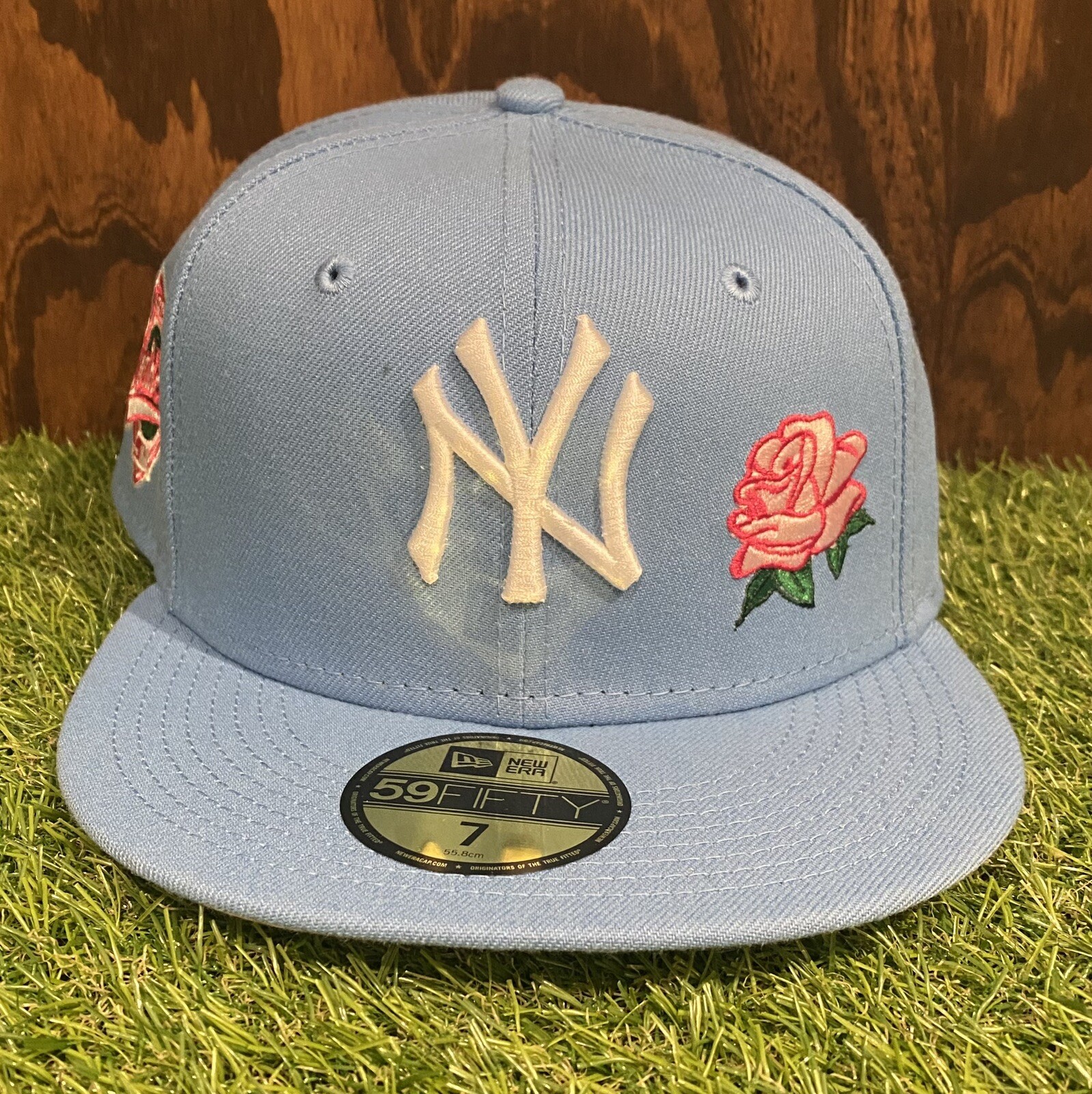 pink fitted yankee hat