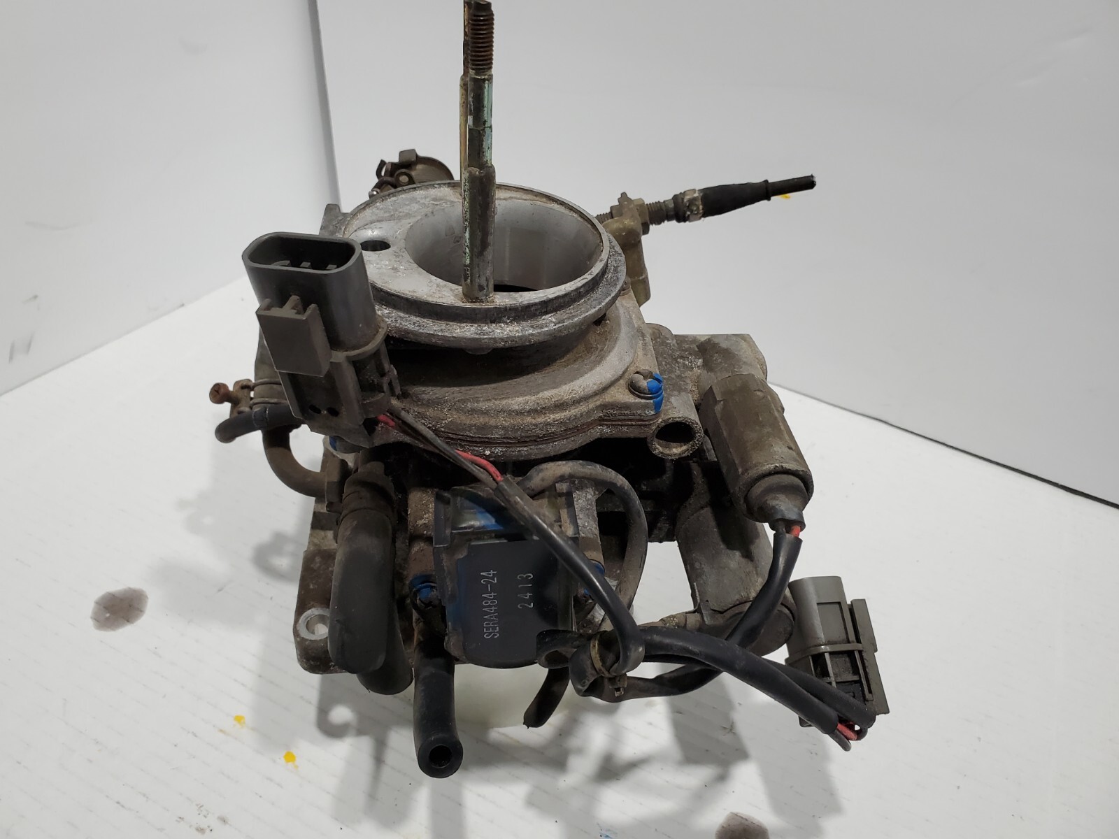 9091 Nissan Pickup D21 4 Cyl AT SERA48424 Throttle Body Intake Valve