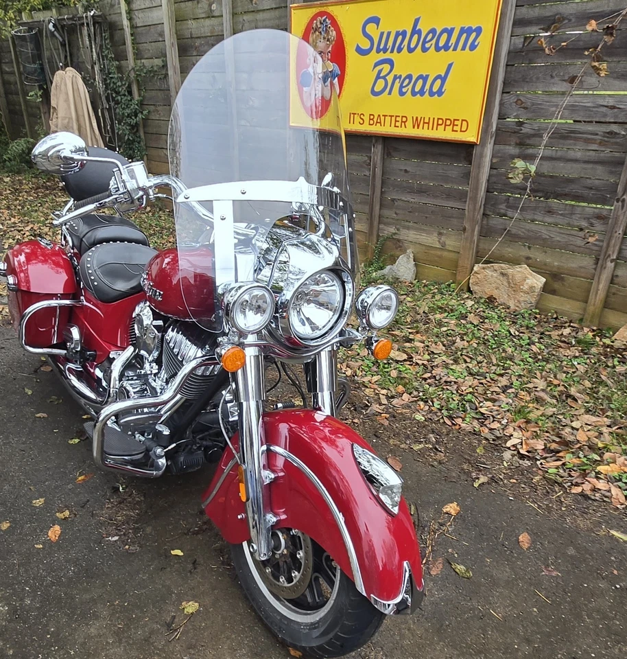 2016 Indian Springfield  - Image 4 of 4