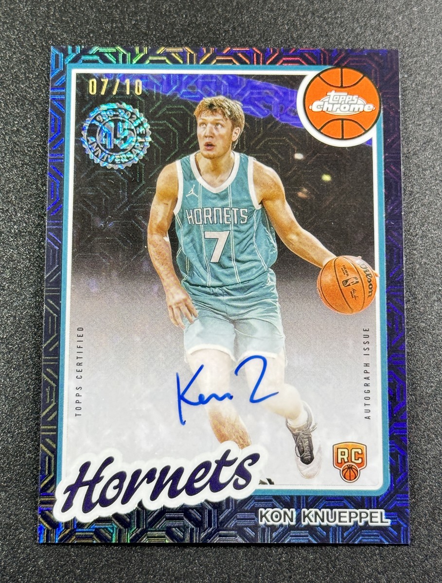 7/10 JSY# 1/1 2025-26 Topps Chrome Kon Knueppel Black Mojo 1980-81 45th Auto RC