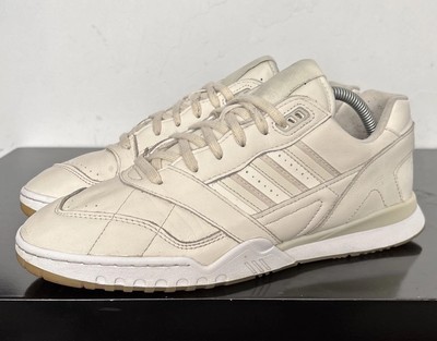 Adidas Originals AR Trainer ''Chalk White Gum'' UK Größe 8,5 EE5403