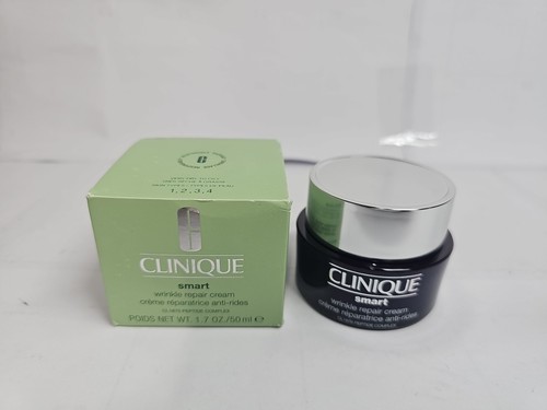 Clinique Smart Clinical Repair Faltenkorrigierende Creme 1,7 oz - Hergestellt in Kanada