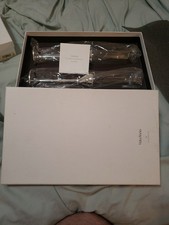 NIB Pair Of Vera Wang “Love Knots” Toasting Flutes..box Not In Mint Condition