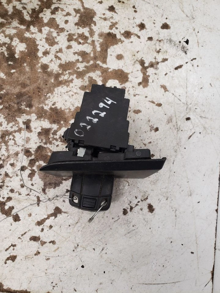 Переключатель зажигания Rdstr подходит для 09–16 BMW Z4 1402120 - Изображение 2 из 3