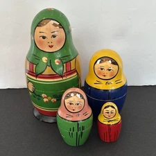 Vintage Russian Nesting Dolls 4 Hand Painted Wood Figurines Stacking Dolls